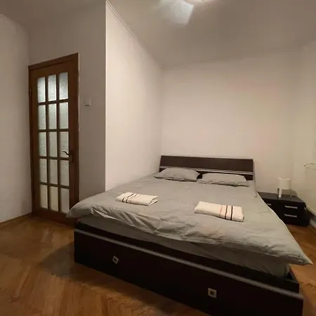 Romana Square Ultracentral Appartement *